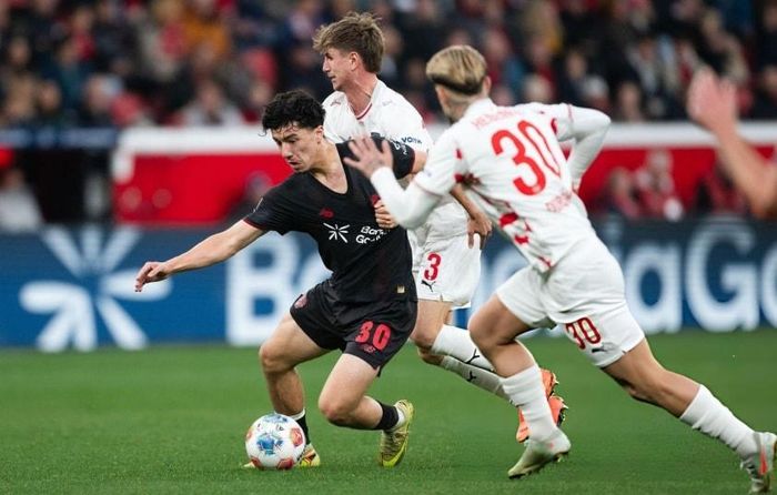Ibrahim Maza ngày một cho thấy vai trò quan trọng trong màu áo Leverkusen