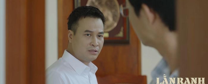 Bị dồn vào đường cùng, Vinh quay sang đe dọa cấp trên.