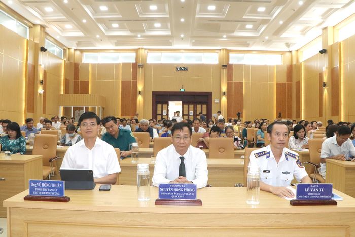 Lãnh đạo phường Vũng Tàu, Bộ Tư lệnh Vùng Cảnh sát biển 3 tham dự phiên tòa