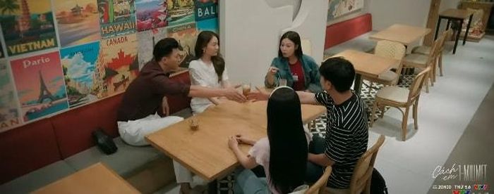 Sự đố kỵ của Nga với Tú ngày càng lớn dần.