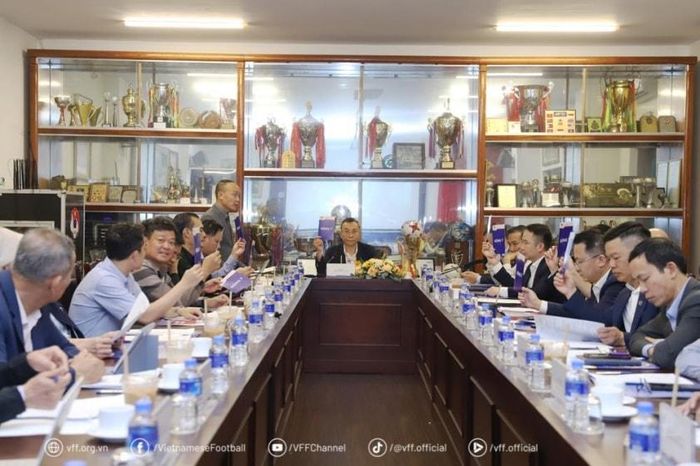 Hội nghị BCH biểu quyết thông qua các nội dung quan trọng
