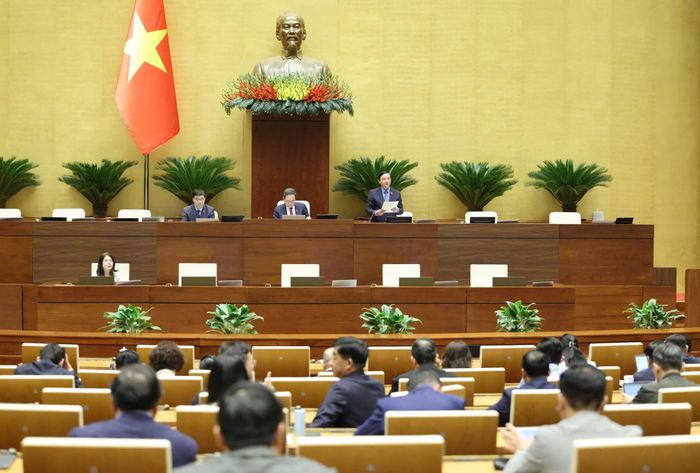  Quang cảnh phiên họp chiều 18-11. Ảnh: QUANG PHÚC 