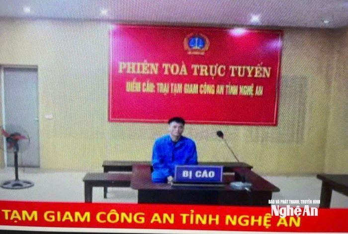 Bị cáo Đức lĩnh án 12 năm tù về tội giết người. Ảnh: Trần Vũ