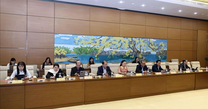 Các đại biểu tham dự họp Tổ 14