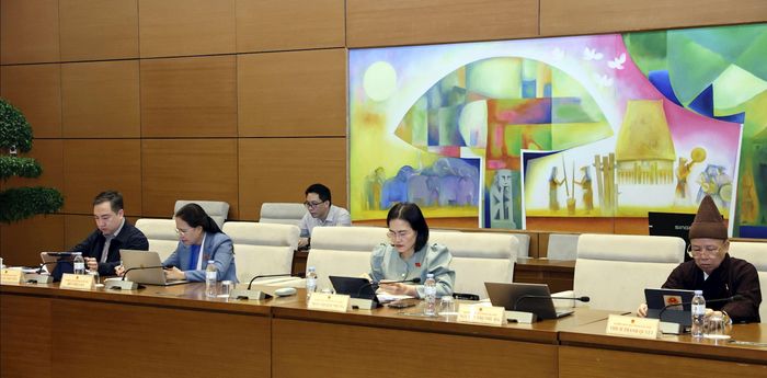 Các đại biểu tham dự họp Tổ 14