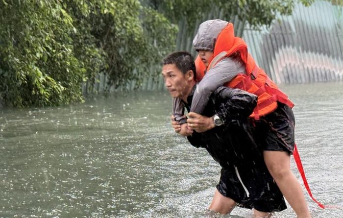 Di dời một trẻ em đến nơi an toàn