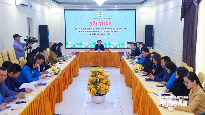 Quang cảnh lễ ra mắt ứng dụng và Hội thảo góp ý dự thảo Báo cáo Chính trị Đại hội Công đoàn Việt Nam lần thứ XIV. Ảnh: Đình Tuyên