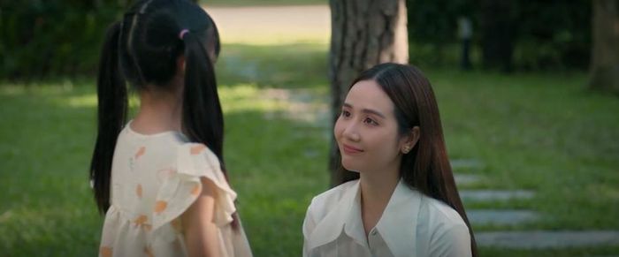 Ngân trở về nhà sau một đêm ở ngoài và đối mặt với Nghiêm.
