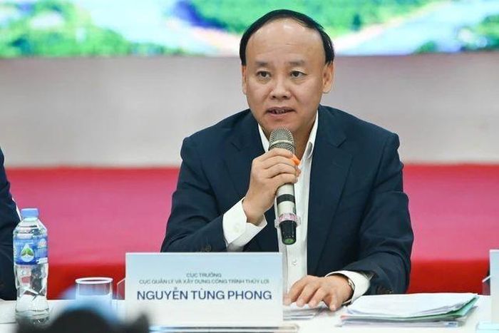 Ông Nguyễn Tùng Phong - Cục trưởng Cục Quản lý và Xây dựng công trình thủy lợi phát biểu tại diễn đàn.