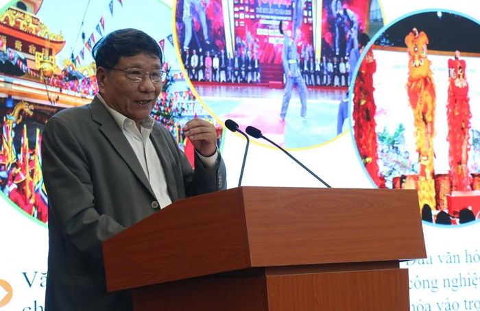 PGS.TS Đặng Văn Bài, Phó Chủ tịch Hội đồng Di sản văn hóa quốc gia phát biểu tại Hội nghị. Ảnh: Thu Hương - TTXVN