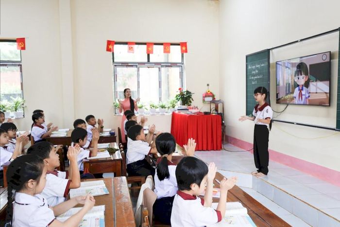  Những tiết học thú vị của cô và trò. 