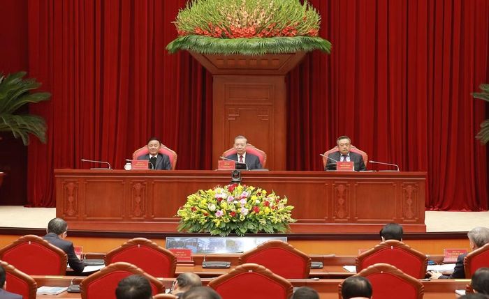 Tổng Bí thư Tô Lâm, Thường trực Ban Bí thư Trần Cẩm Tú và Chủ nhiệm UBKT Trung ương Trần Sỹ Thanh cùng các đại biểu dự hội nghị.