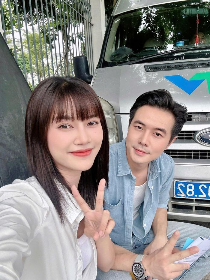 Đức Hiếu và Anh Đào trong phim Lằn ranh đang phát sóng lúc 21h trên VTV1.