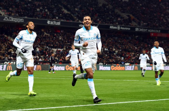  Greenwood được yêu mến tại Marseille. Ảnh: Reuters. 