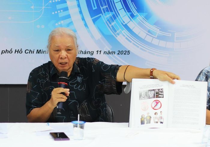 Nhà giáo nhân dân Huỳnh Văn Mười khẳng định AI không thể nào thay thế nghệ sĩ. Ảnh: Thanh Phong