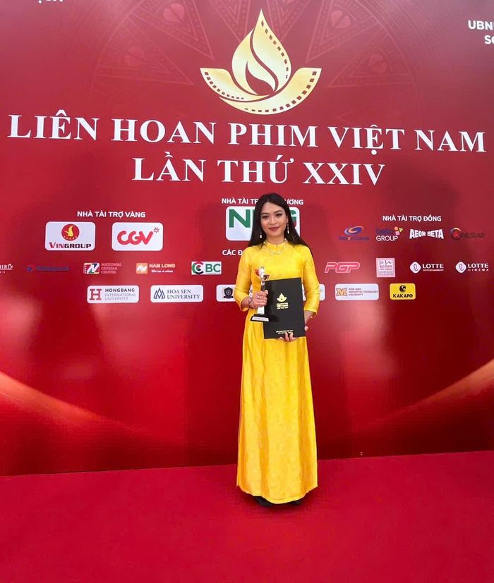 Đạo diễn Phạm Thùy Linh