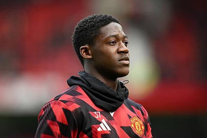 Man Utd cần phải kiên quyết giữ chân Mainoo.
