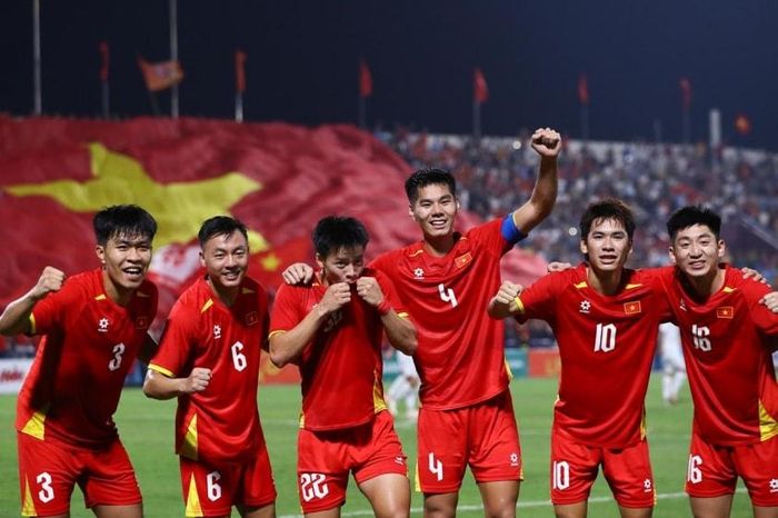 U22 Việt Nam sẽ có cả ưu và nhược điểm khi chuyển tới Bangkok