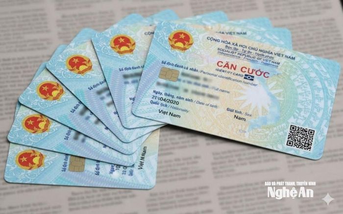 Dùng Căn cước công dân hết hạn người vi phạm sẽ bị phạt cảnh cáo hoặc phạt tiền từ 500.000 đồng đến 01 triệu đồng. Ảnh: PL.