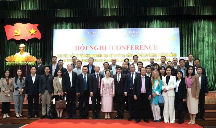 Các đại biểu tham dự hội nghị. Ảnh: MAI QUẾ