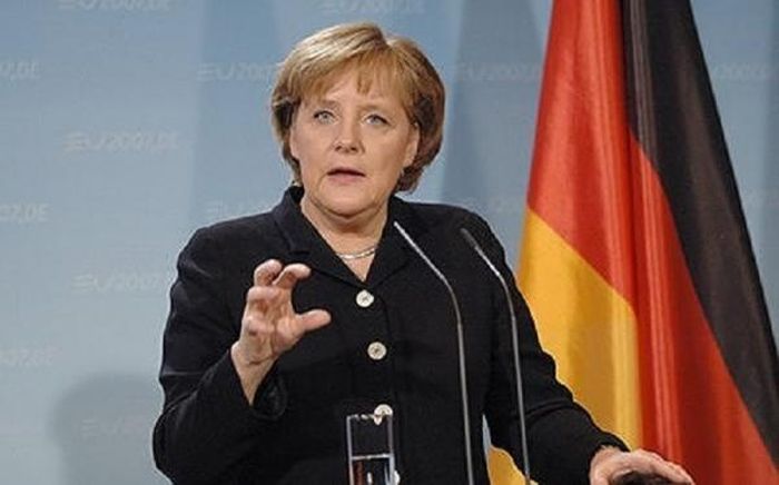 Angela Merkel- cựu Thủ tướng Đức bị CIA nghe lén điện thoại.