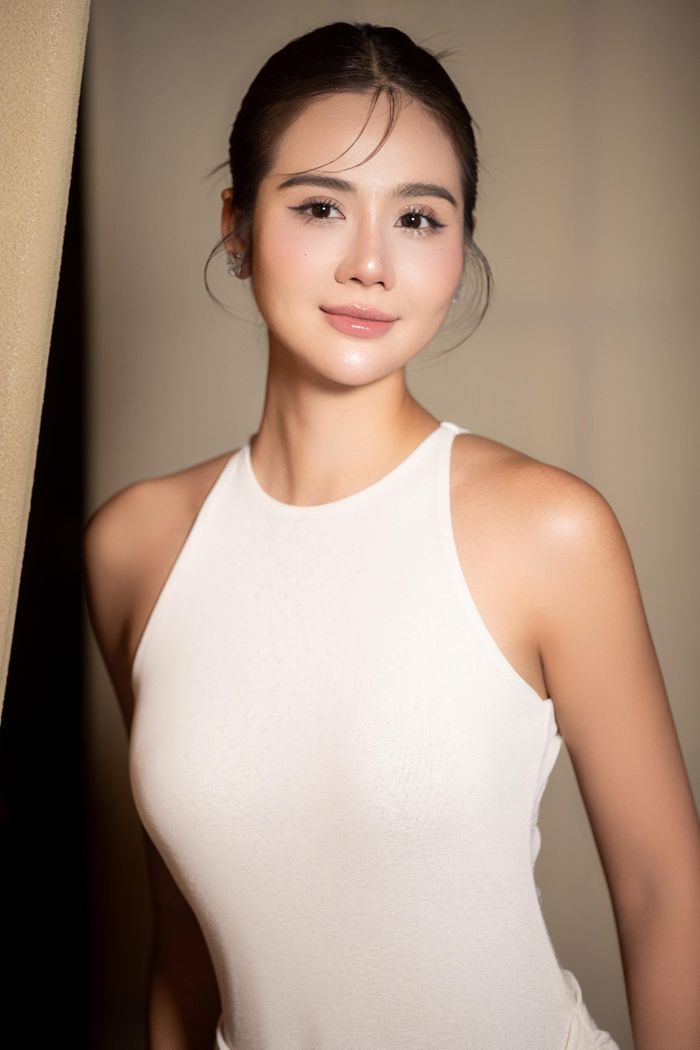 Phan Minh Huyền khẳng định hạnh phúc là do chính mình quyết định.