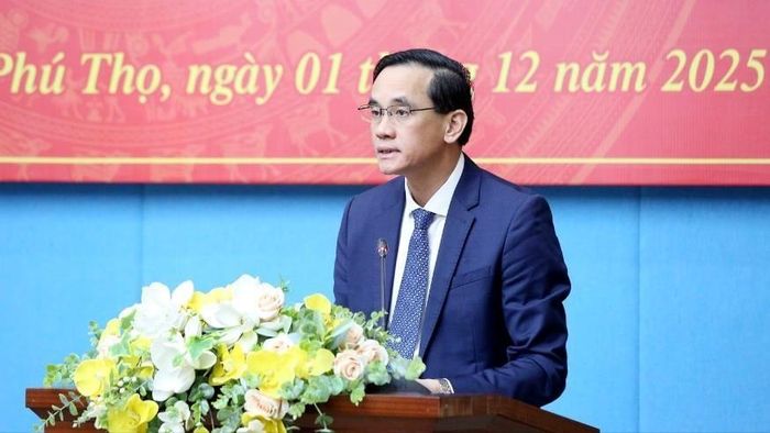 Tân Giám đốc Sở Dân tộc và Tôn giáo tỉnh Phú Thọ Nguyễn Hải phát biểu nhận nhiệm vụ.