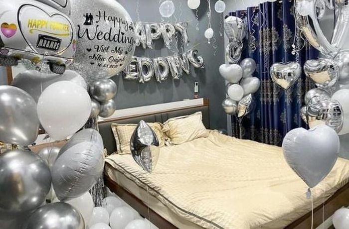 Để hôn lễ được thập phần viên mãn, bên cạnh mối lương duyên được vun đắp, sự chuẩn bị từ hai họ thì các kiêng kỵ phòng tân hôn cũng là điều không thể xem nhẹ.