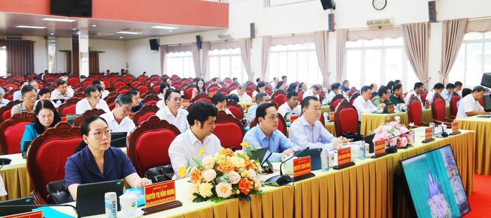  Các đại biểu tham dự hội nghị 