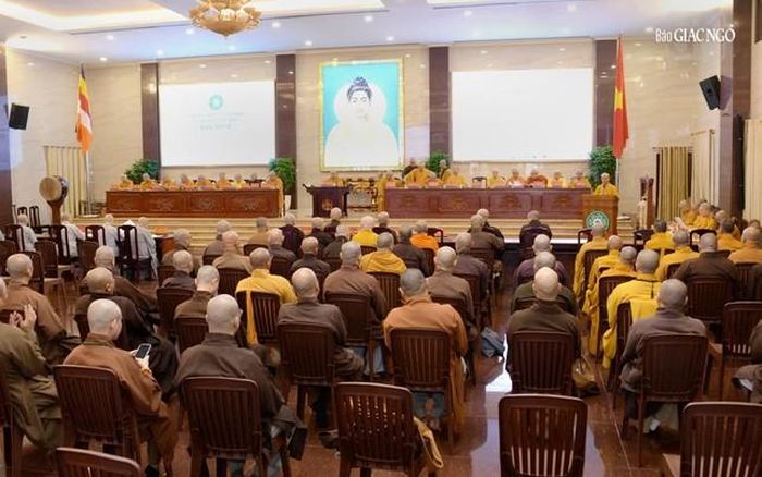 Hội nghị mở rộng của Ban Thường trực Ban Trị sự GHPGVN TP.HCM triển khai nhiều hoạt động Phật sự trọng tâm