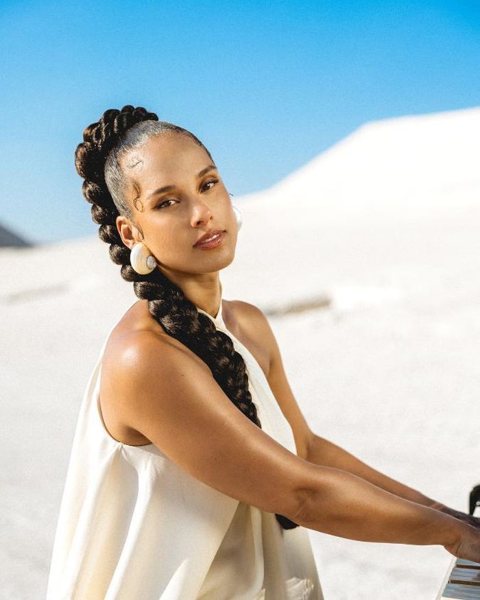 Chủ nhân 17 giải Grammy Alicia Keys