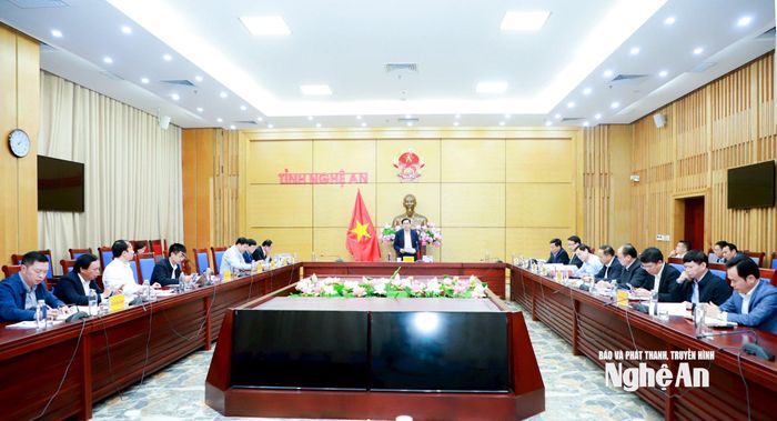 Quang cảnh phiên làm việc. Ảnh: Thành Duy