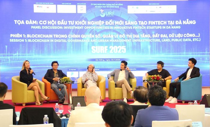 Đà Nẵng tổ chức tọa đàm "Cơ hội đầu tư khởi nghiệp đổi mới sáng tạo Fintech" thuộc khuôn khổ Ngày hội Khởi nghiệp đổi mới sáng tạo Đà Nẵng năm 2025. Ảnh: PHAN VINH