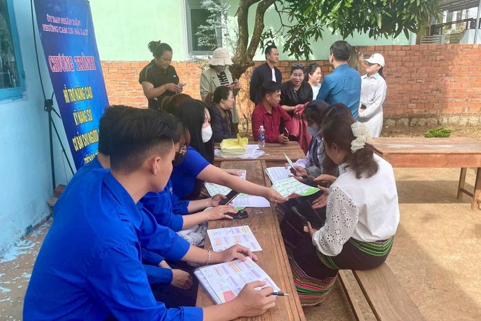 Phường Cam Ly - Đà Lạt triển khai chương trình Hỗ trợ nâng cao kỹ năng số cơ bản cho đồng bào dân tộc thiểu số