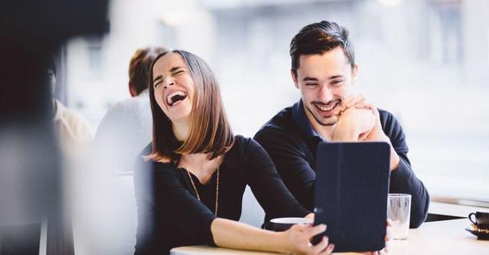 Thiên Bình đôi khi mất phương hướng, nhưng Hổ Cáp luôn kiên định và sẵn sàng làm nơi trú ẩn cho bạn mình. Ảnh minh họa