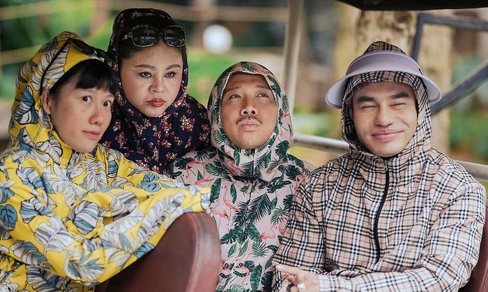 Dù phim Bộ tứ báo thủ thắng lớn về doanh thu, Trấn Thành lại bị chê về tay nghề