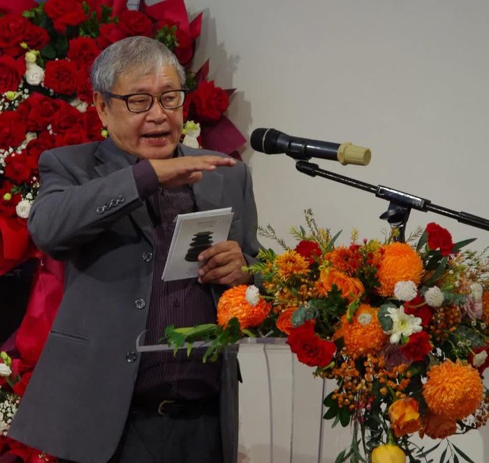 TS Nguyễn Việt chia sẻ