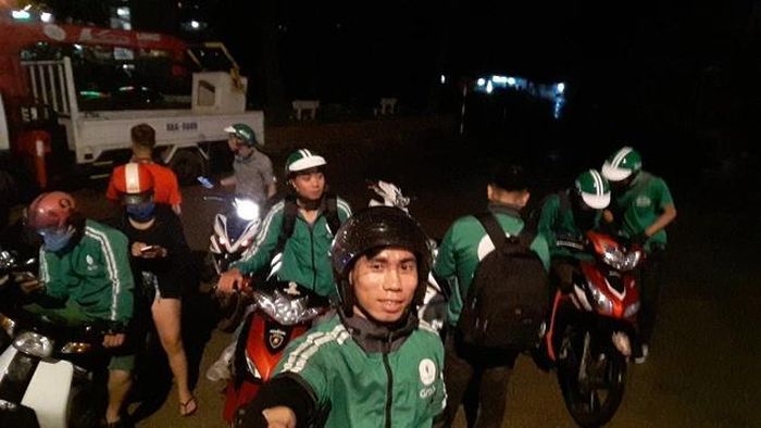  Phạm Văn Nam một thời là xe ôm công nghệ - Ảnh: FBNV 