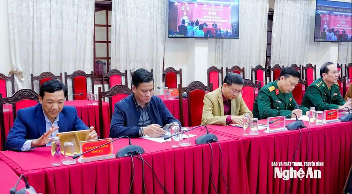 Các đại biểu tham dự hội nghị tại điểm cầu tỉnh Nghệ An. Ảnh: Phạm Bằng