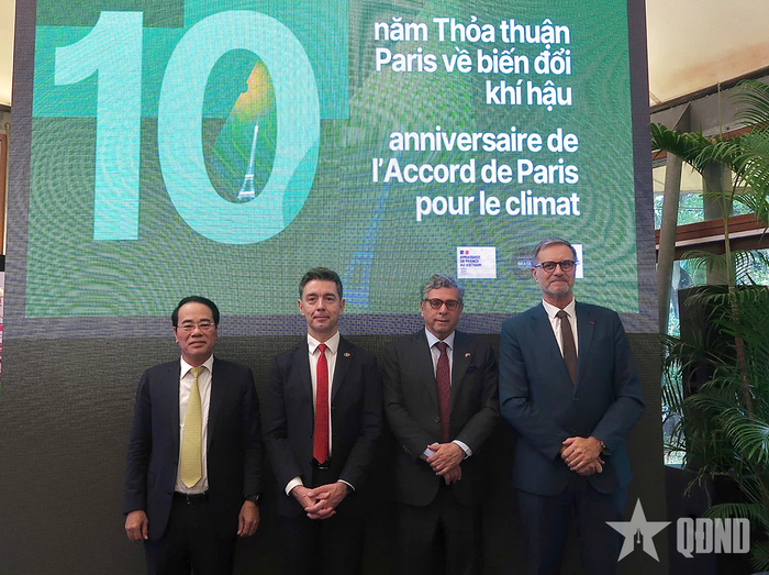 Các khách mời tham dự sự kiện. 