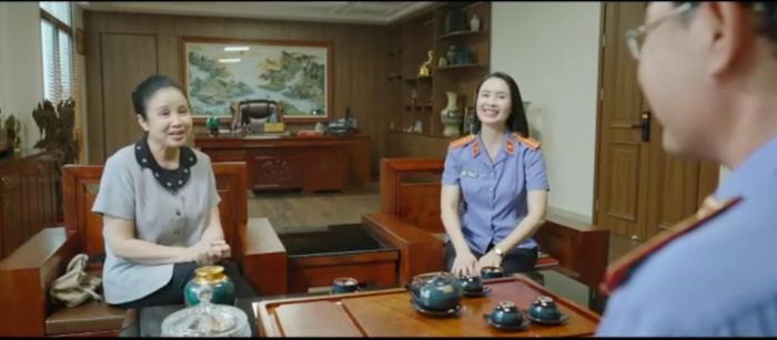 Các lãnh đạo tỉnh thảo luận về dự án Trinh Tam.
