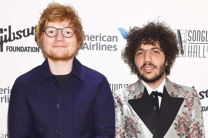 Hai tác giả của “Love Yourself” là Ed Sheeran (trái) và Benny Blanco