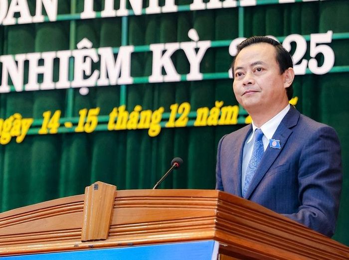 Trưởng Ban Tuyên giáo và Dân vận Tỉnh ủy Hà Văn Hùng phát biểu chỉ đạo đại hội.