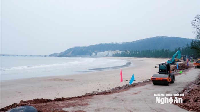Khu vực triển khai dự án đầu tư xây dựng và kinh doanh cảng nước sâu Cửa Lò. Ảnh: Phạm Bằng
