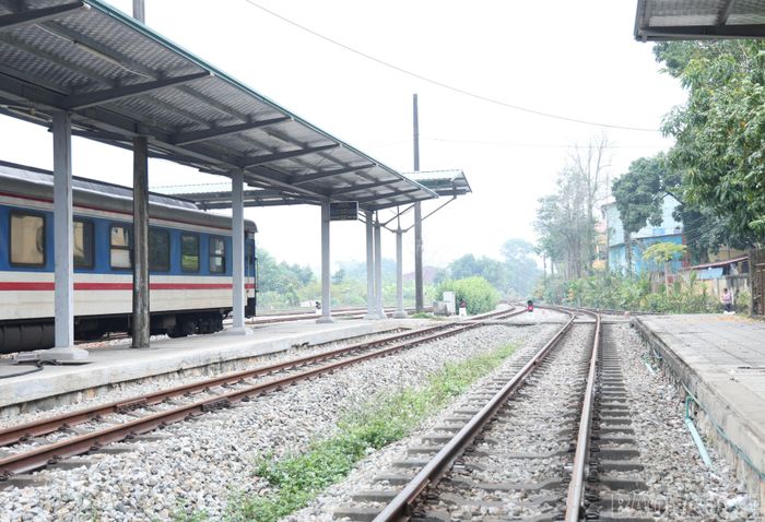  Tuyến đường sắt cũ xây dựng từ hàng trăm năm trước không còn phù hợp với yêu cầu phát triển hiện tại. 