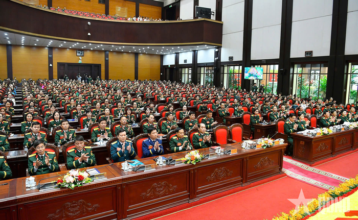 Các đại biểu dự đại hội.