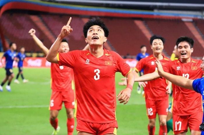 Tờ Daily News ca ngợi tâm lý thi đấu vượt trội của U22 Việt Nam.