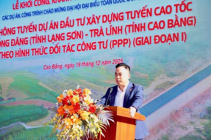 Ông Nguyễn Quang Huy - Tổng Giám đốc Tập đoàn Đèo Cả phát biểu tại buổi lễ.