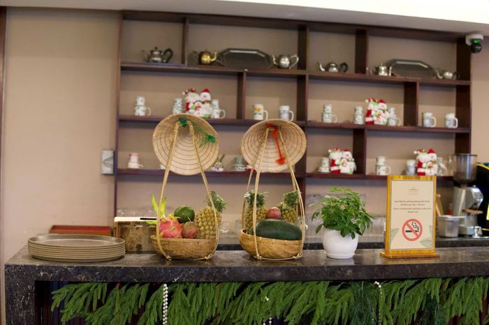 Silk Sense Hội An River Resort đã triển khai thực hiện các quy định của Luật Phòng, chống tác hại thuốc lá ngay từ khi đi vào hoạt động. Ảnh: QUỐC TUẤN