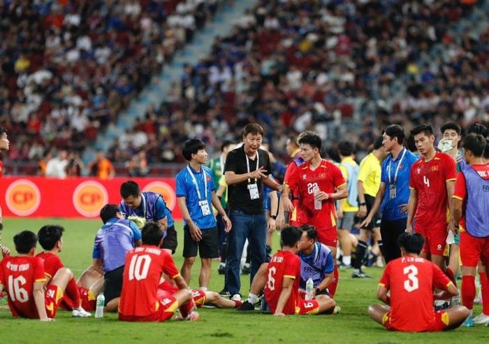 U22 Việt Nam tập trung trở lại ngày vào ngày 23/12